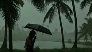 When rain will start in Bangalore: बेंगलुरू में जारी रहेगी चिलचिलाती गर्मी, 5 मई के बाद हो सकती है बारिश