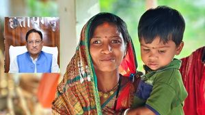 छत्तीसगढ़ सरकार ने बढ़ाया संबल, महतारी वंदन योजना बनी जरूरतमंद महिलाओं का सहारा