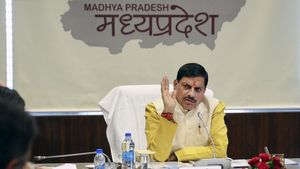 OPINION: आदिवासी युवाओं के बेहतर भविष्य के लिए इन कोशिशों में जुटी है एमपी सरकार