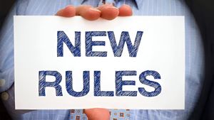 Financial Rules: 1 जुलाई से बदल जाएंगे ये 8 नियम, आपकी जेब पर पड़ेगा सीधा असर, चेक कर लें पूरी जानकारी
