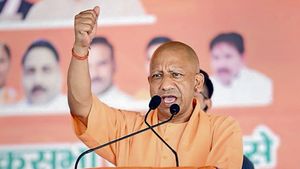 OPINION:  श्रमिकों और महिलाओं के जीवन में बड़े बदलाव ला रही योगी सरकार