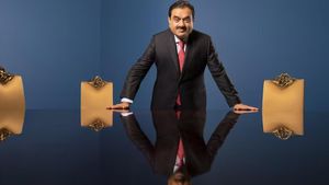 Supreme Court में फिर से Adani Group की जीत, हिंडनबर्ग मामले में आई याचिका हुई खारिज, ये है पूरा मामला