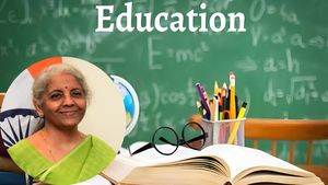 Budget 2024 for Students: बजट में छात्रों के लिए बड़ा ऐलान, वित्त मंत्री ने बताया अब इतना मिलेगा लोन
