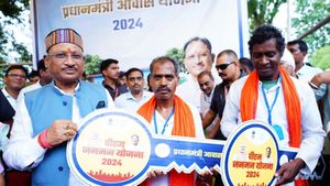 CG: जशपुर जिले में पीएम जनमन योजना के तहत 1 हजार से अधिक आवास निर्माण की स्वीकृति