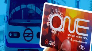 Delhi Metro Rule: पैसेजर्स को मिल गई खुशखबरी! अब इस पेमेंट ऐप से भी कर पाएंगे मेट्रो कार्ड को रिचार्ज