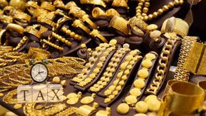 Income Tax Rule: घर पर गोल्ड रखने से जुड़ा क्या है नियम? एक गलती से हाथ निकल जाएगी अमानत