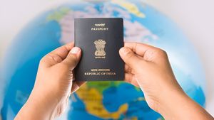 इस देश के पासपोर्ट से बिना VISA के घूम सकते हैं 195 देश, जानिए कितना पावरफुल है भारत का पासपोर्ट