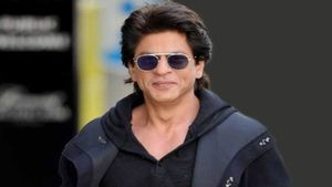 सलमान-आमिर नहीं, शाहरुख खान हैं सबसे महंगे एक्टर, इतनी है नेटवर्थ, लिस्ट देखकर उड़ जाएंगे होश
