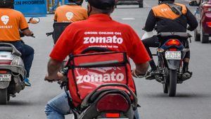 40,000 रुपये..Swiggy, Zomato एजेंट्स की सैलरी कुछ सॉफ्टवेयर इंजीनियर्स से भी है ज्यादा, जानें कितनी है कमाई
