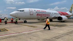 Air India Express लेकर आया Freedom Sale, ₹2000 से कम में मिल रहा फ्लाइट से सफर करने का मौका, ऐसे बुक करें टिकट