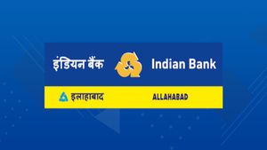 Bank Recruitment 2024: इंडियन बैंक में मिल रही है नौकरी, ₹48000 हर महीने पाएं सैलरी, ऐसे करें अप्लाई
