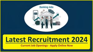 Bank Jobs After 12th: 12वीं के बाद बैंक में पाएं नौकरी, ₹47000 तक मिलेगी सैलरी, इन पदों के लिए करें अप्लाई