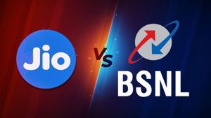Jio vs BSNL: जियो और बीएसएनएल के एक साल वाले प्लान में से कौन-सा है सस्ता और बेस्ट, जानें एक क्लिक में