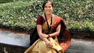Success Story: IIT से की पढ़ाई, आज ₹47500 करोड़ रु है नेट वर्थ! ये हैं चेन्नई की सबसे अमीर महिला राधा वेम्बु