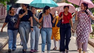 Bengaluru Hottest Day News: बेंगलुरू में सबसे ज्यादा गर्म रहा 3 अक्टूबर का दिन, लोगों का हाल हुआ बेहाल!