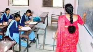Bihar Teacher: टीचरों का इंतजार हुआ खत्म, आ गई नई ट्रांसफर पॉलिसी, जानें क्या है इसमें खास?