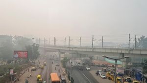 Delhi-NCR Weather Today: गुलाबी ठंड की हुई एंट्री, इस तारीख से और गिरेगा तापमान, मौसम विभाग ने बताया 