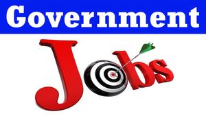 Govt Jobs 2024: 12वीं पास वालों के लिए सरकारी नौकरी करने का सुनहरा मौका, यहां निकली 3500 से ज्यादा भर्तियां