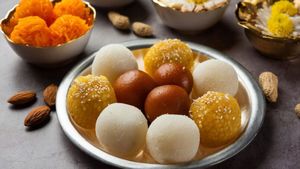 रसमलाई, गुलाब जामुन, जलेबी है सबसे आगे! त्यौहारों पर इन मिठाइयों की हुई 55% अधिक खरीदारी, ये है पूरा सर्वे
