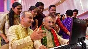 Muhurat Trading Stocks: 2-4 हफ्तों के लिए ये 5 धांसू शेयर, खरीदने की है राय