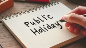 Public Holiday: यूपी में लगातार इन 3 दिन पर स्कूल-कॉलेज और ऑफिस रहेंगे बंद, सरकार ने क्यों दी है छुट्टी?