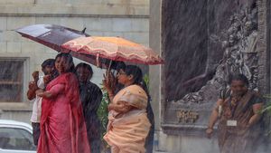 Bengaluru Weather Update: IMD ने ऑरेंज अलर्ट किया जारी! बेंगलुरू में अगले 5 दिन कैसा रहेगा मौसम? ये है अपडेट