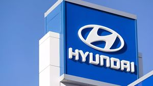 Hyundai Motor India Q2 Results: लिस्टिंग के बाद पहली बार आए रिजल्ट्स! मुनाफा घटा, शेयर भी 2% टूटा