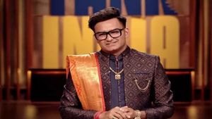 Success Story: करें कई त्याग, गांव और नौकरी तक छोड़नी पड़ी, देखें इनकी सफलता की कहानी