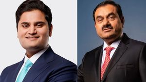 Jeet Adani Net Worth: गौतम अडाणी के बेटे जीत अडाणी हैं इतनी संपत्ति के मालिक, जानकर उड़ जाएंगे आपके होश