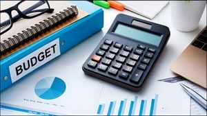 Budget 2025: आम आदमी को मिल सकते हैं बड़े तोहफे, वित्त मंत्री कर सकती हैं बड़ी घोषणाएं 