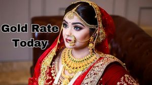 Gold Rate Today India: आज सराफा बाजार में महंगा हुआ सोना! 22K में 7000 रु का उछाल, चांदी का इतना बढ़ा दाम