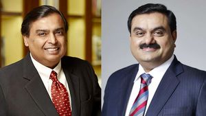 Hurun Global Rich List 2025 में टॉप 10 से गौतम अडानी और मुकेश अंबानी हुए बाहर! देखें पूरी लिस्ट