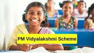 PM Vidyalaxmi Yojana: क्या है सरकार की प्रधानमंत्री विद्यालक्ष्मी योजना? जानें कौन होगा इसके लिए ऐलिजिबल      