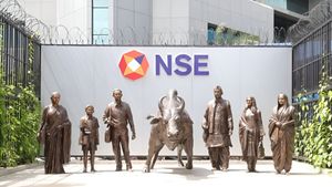 पहलगाम आतंकी हमले के पीड़ित परिवारों को NSE करेगा 1 करोड़ रुपये की मदद, CEO आशीष चौहान ने दी जानकारी