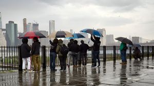 Bangalore Weather: झमाझम बारिश से बैंगलोर का मौसम होगा सुहाना! IMD ने जारी किया ताजा अपडेट