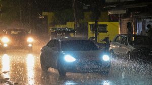 Gujarat Weather Forecast: गुजरात में अगले 6 दिन सुहाना रहेगा मौसम! इन जिलों में झमाझम होगी बारिश, जानें अपडेट