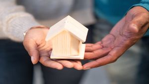 Home Loan Tips: होम लोन की मंथली ईएमआई की टेंशन होगी खत्म, ये 5 बातें रखें ख्याल हो जाएगा काम