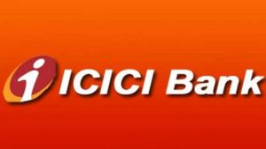 1 जुलाई से बदल जाएंगे ICICI Bank के कई नियम, जानिए ATM, डेबिट कार्ड और ट्रांजेक्शन चार्ज की नई जानकारी