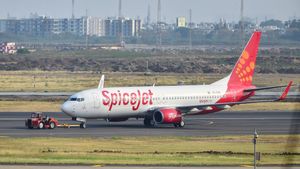 SpiceJet Share Price: Q4 रिजल्ट के बाद स्पाइसजेट के शेयरों में आई गिरावट, ब्रोकरेज फर्म ने दी ये राय 