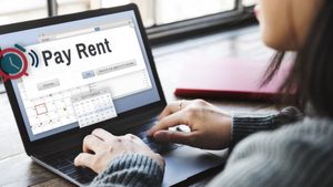 Rent Pay Through Credit Card: क्रेडिट कार्ड से किराया देना सही या गलत?