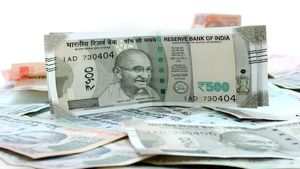 छोटी बचत योजनाओं की ब्याज दरों में कोई बदलाव नहीं, जुलाई-सितंबर तिमाही में भी पहले जैसी रहेंगी दरें           