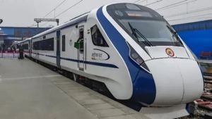 देश को मिली तीन नई वंदे भारत, इस राज्य से चलेगी देश की सबसे लंबी एक्‍सप्रेस ट्रेन, चेक करें रूट