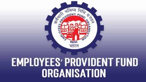 EPFO Alert: यूपीएस अपनाने पर रोक; पैसे निकालने के नियमों में ढील - दिवाली में पेंशन बढ़ोतरी पर मिलेगी खुशखबरी?