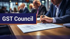 GST स्लैब में बदलाव से आम लोगों को कितना मिलेगा फायदा! जानें कौन-कौनसी चीजें होंगी सस्ती