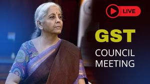 GST Meeting LIVE Updates: शेयर बाज़ार बम-बम! जानें GST रेट में बदलाव पर देश के दिग्गजों की क्या है राय