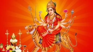 Navratri 2025: शारदीय नवरात्रि की शुरुआत, जानें कब; कैसे करें घटस्थापना, ऐसे करें पूजा-अर्चना