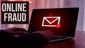 फेस्टिव सीजन के सेल्स ऑफर्स वाले लिंक से सावधान! एक क्लिक में खाली हो सकता है आपका बैंक अकाउंट