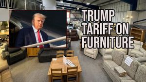 Trump Furniture Tariff: दांव पर लगा Rs10000 करोड़ का एक्सपोर्ट! किन भारतीय कंपनियों पर पड़ेगा असर