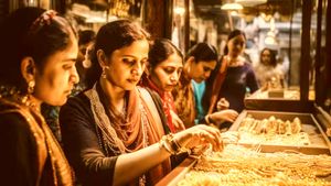 Gold Price Prediction: 1 साल में Rs 46000 बढ़ा सोने का भाव, 2050 में Rs 1 करोड़ में महज कुछ ग्राम मिलेगा गोल्ड