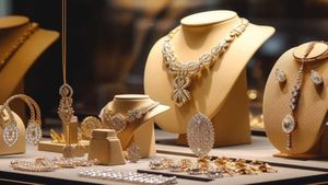 Gold Rate Today: करवा चौथ पर सस्ता हुआ सोना! जानें आपके शहर में कितना है 22 और 24 कैरेट गोल्ड का ताजा रेट